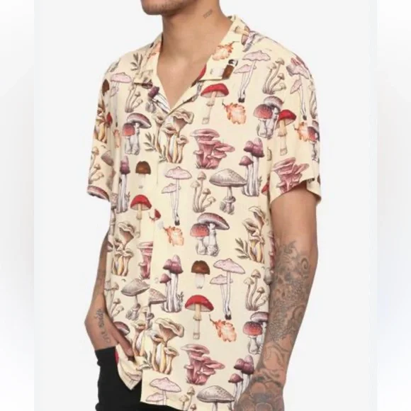 MUSHROOM PRINT SHORT SLEEVE BUTTON-UP SHIRT, OFF-WHITE m - Picture 3 of 4